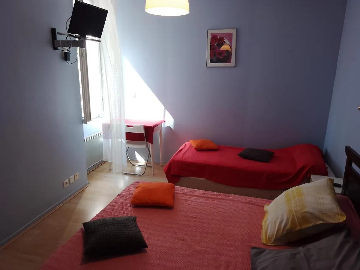 Le Moderne Veynes - Location D'Appartements A La Nuitee 3*,  France