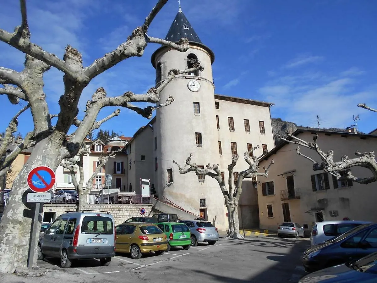 Le Moderne Veynes - Location D'Appartements A La Nuitee